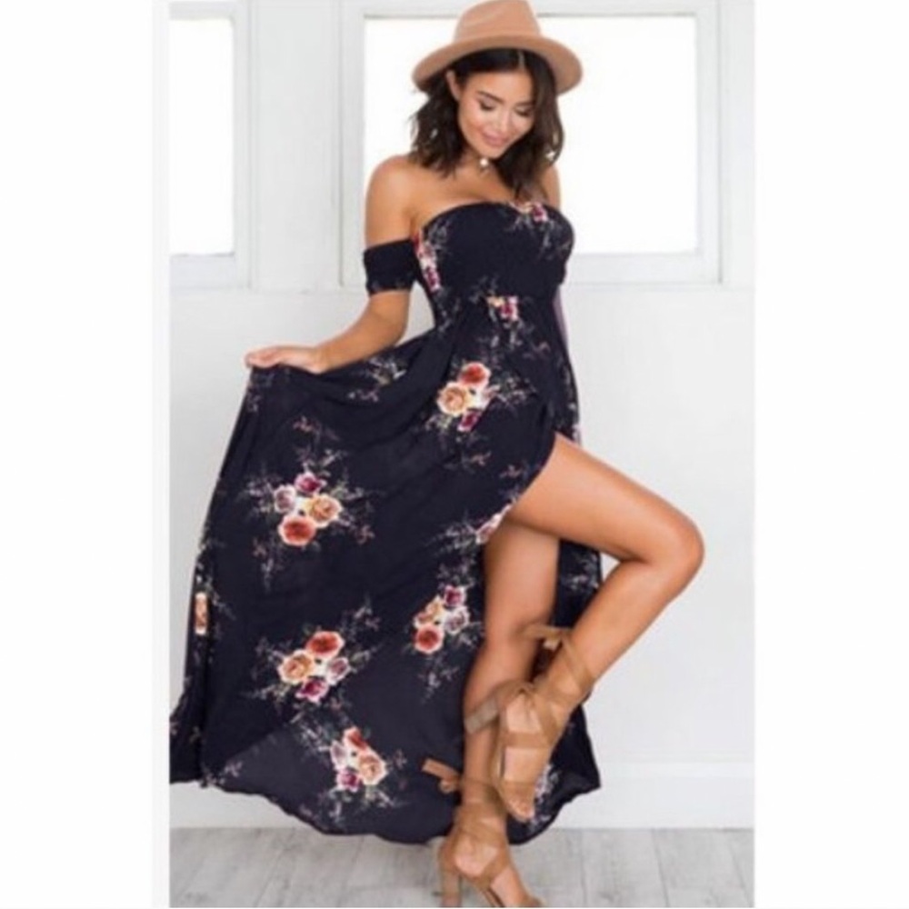 π (L, XL) Off-the-Shoulder Summer Beach Dress - Picture 2 of 9